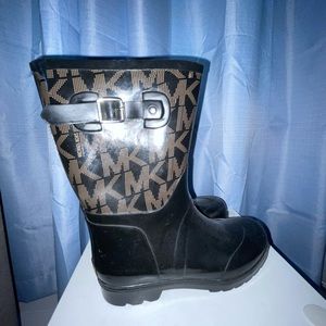 Rain boots , good condition